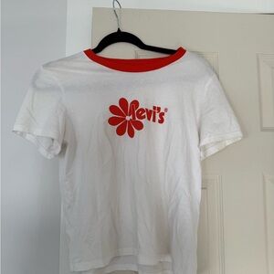 Levi's White and Red Graphic T-Shirt